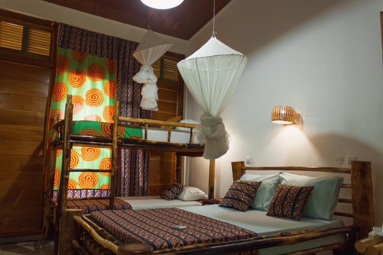 Residencial Tamarindos Bed & Breakfast Morro Peixe Exterior photo