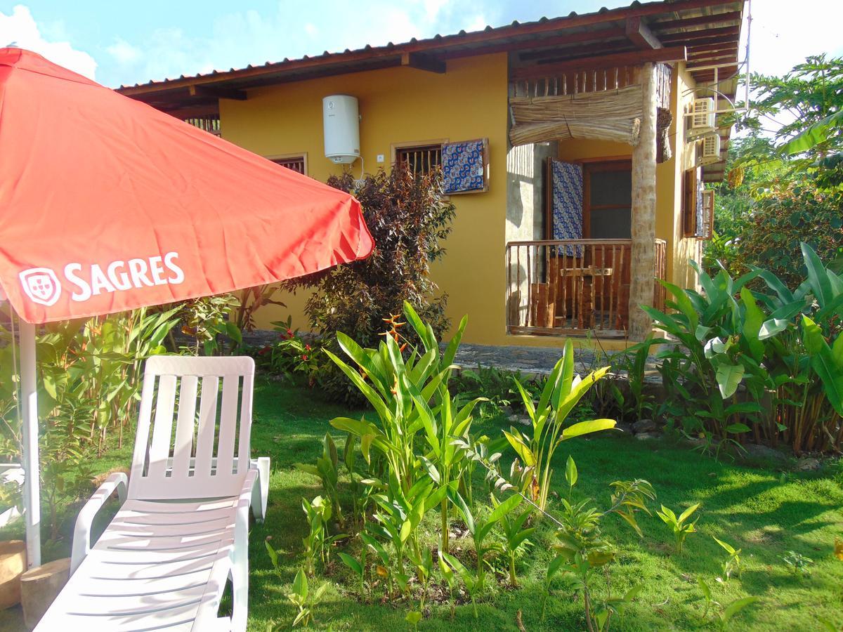 Residencial Tamarindos Bed & Breakfast Morro Peixe Exterior photo